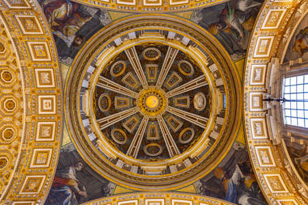 ROME, ITALY - AUGUST 12, 2019: Dome of St. Peter's Basilica, Rome, Italyのeditorial素材