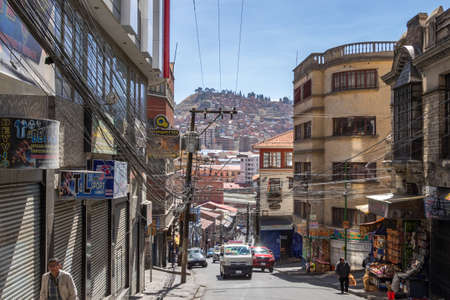 La Paz, Bolivia - september 30, 2018:  Panoramic view of La Paz, in Bolivia. La Paz is the highest capital in the world.のeditorial素材