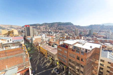 La Paz, Bolivia - september 30, 2018:  Panoramic view of La Paz, in Bolivia. La Paz is the highest capital in the world.のeditorial素材
