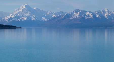 Mount Cook over Lake Pukaki, New Zealandの写真素材