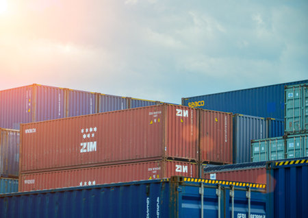 1-9-2022, Chonburi, Thailand, large containers Used for international shipmentsの写真素材