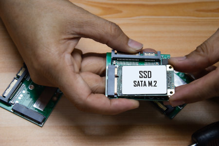 SSD Sata M.2 and the use of converters, computer parts