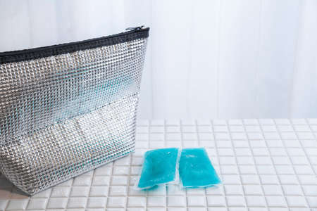 Cold and Warming Bags. Cooler bags, lunch bags and cold storage.