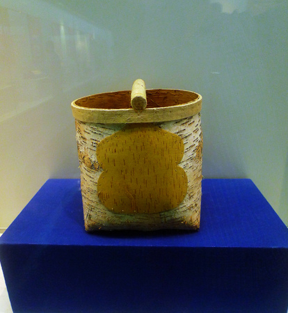 Hezhe birch bark basketのeditorial素材