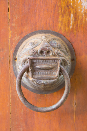 old Chinese style door handleの写真素材