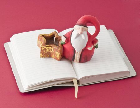 Santa Claus and diaryの写真素材