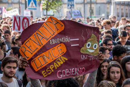 Madrid, Spain - October 26, 2016 - Protest signs against education politics at student protest in Madrid, Spainのeditorial素材