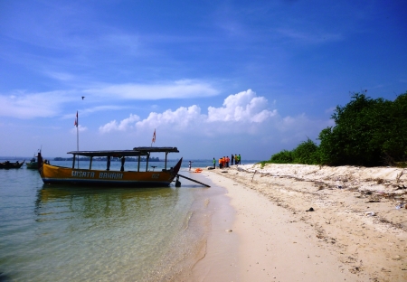 seascape of panjang island scenery in Central Javaのeditorial素材