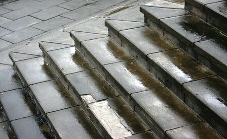 ladder-shaped floor diagonally and up and down