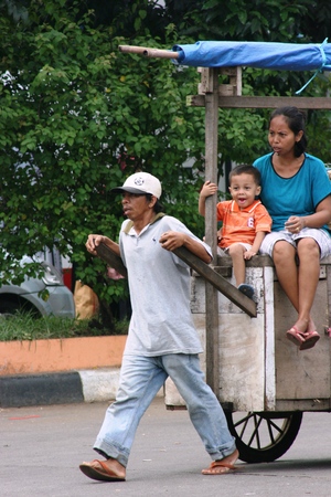 the activities of people in One of Indonesia s uniqueness   market on the street  Located at Pasar Minggu, South Jakarta, Indonesiaのeditorial素材