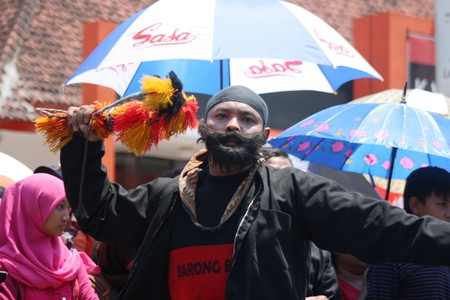 BLORA, INDONESIA - November 1, 2014: archipelago barongan festival held royally by presenting various types barongan of various ethnicities and tribes on November 1, 2014 in Indonesia.のeditorial素材
