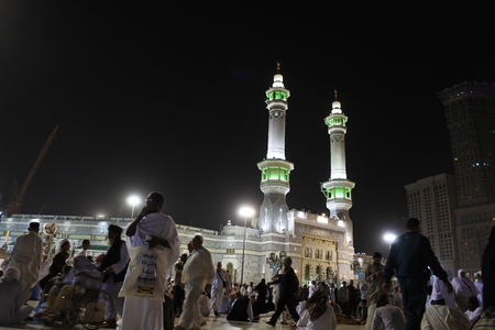 the activities of Muslim worshipers around Masjidil Haram mosque at night, Mecca, saudi Arabiaのeditorial素材