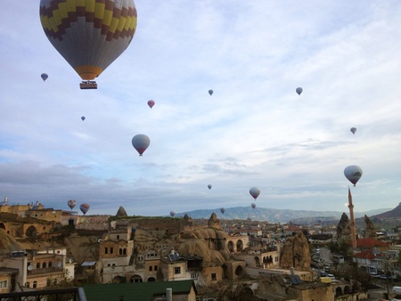 Balloons in Cappadocia turkey の素材