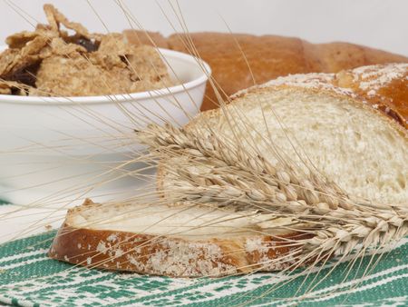Bread  and ears of wheat
