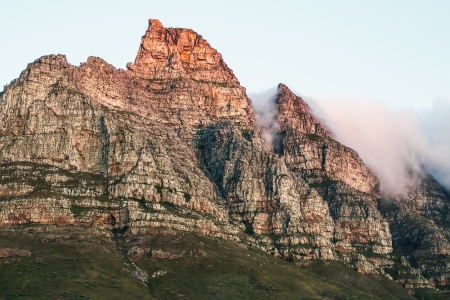 The beautiful textures Table Mountain with a light pink gradient.の写真素材