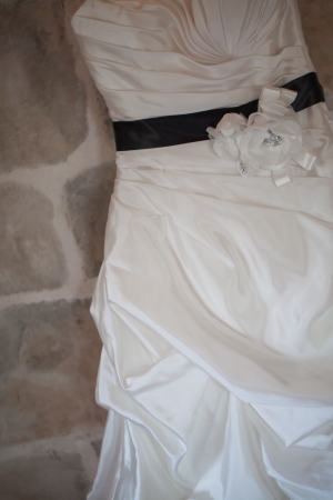 The center cut of the wedding dress of the bride.の写真素材