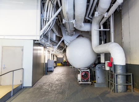 Pipeline system on aircraft carrier.