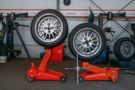 Car wheels, tire fitting machine, pneumatic wrenchの写真素材