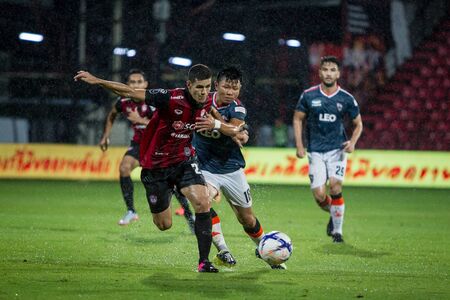 NONTHABURI,THAILAND-SEPTEMBER 23: Cleiton Silva(No.23) Players of SCG Muangthong United in action between the game MTUTD and Chaing Rai UTD in Chang FA Cup 2015 at SCG Stadium on Sep 23, 2015のeditorial素材