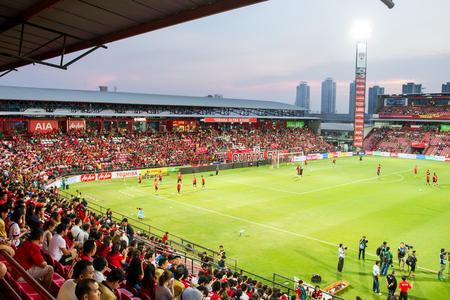 NONTHABURI,THAILAND-MAY1: The landscape of SCG Stadium before the game MTUTD VS Chonburi FC on May 1,2016.のeditorial素材