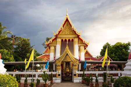 NONTHABURI,THAILAND-SEP 2: Landscape of beautiful old temple in Nonthaburi Thailand on September 2, 2016.のeditorial素材