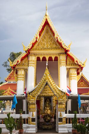 NONTHABURI,THAILAND-SEP 2: Landscape of beautiful old temple in Nonthaburi Thailand on September 2, 2016.のeditorial素材