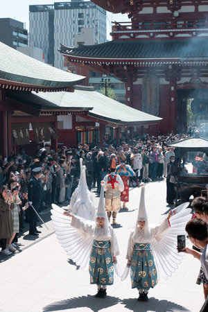 TOKYO, JAPAN - APRIL 9, 2023: White heron dance parade in Sensoji templeのeditorial素材