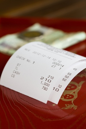paper  bill on a till roll printout の写真素材
