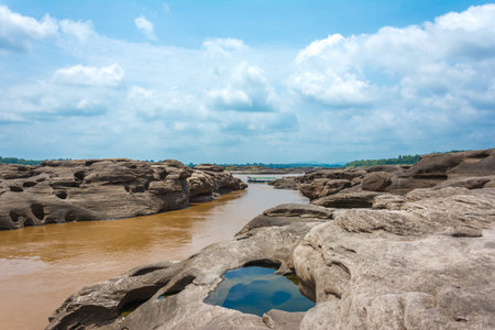 Sam Pan Bok,Grand Canyon Thailand at Ubon-Ratchathani Thailandの写真素材