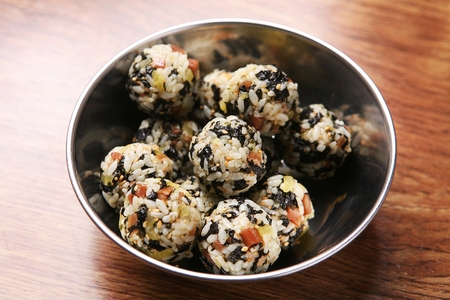 Jumukbab riceball aka Onigiri