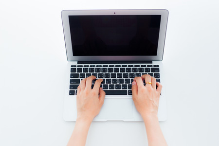 woman using her laptopの写真素材