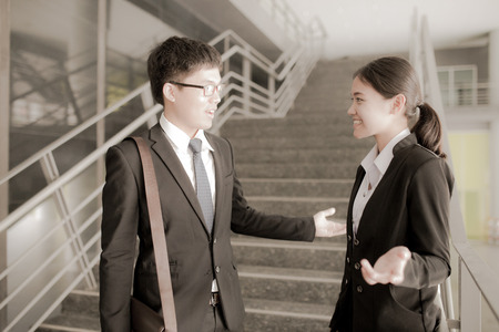 Two business colleagues in discussionの写真素材