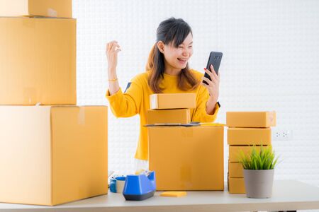 Teenager business owner work at home, young entrepreneurの写真素材