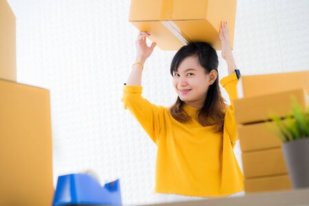 Teenager business owner work at home, young entrepreneurの写真素材