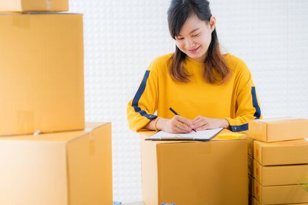 Teenager business owner work at home, young entrepreneurの写真素材