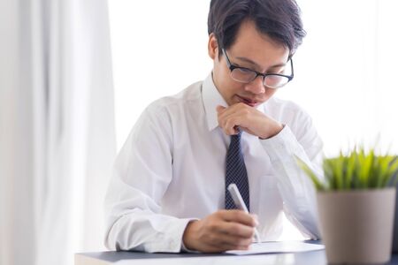 Man Analysis Business Accountingの写真素材