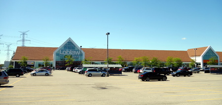 Loblaws supermarket on September 5, 2013 in Toronto  Loblaws is a supermarket chain with over 70 stores in Canada, headquartered in Brampton, with stores in Ontario and Quebecのeditorial素材