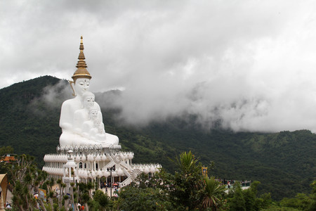 Thai temple, Wat Phra That Pha Son Kaew, Phetchabun, Thailand.の写真素材