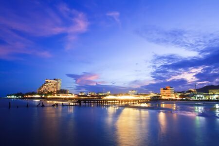  Hua Hin city in twilight, Thailandの写真素材