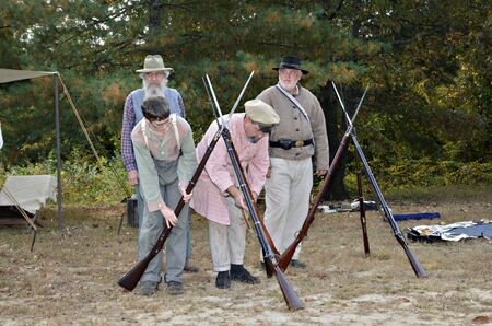 TALLULAH FALLS, GA, USA - OCTOBER 27: Unidentified men dressed for a re-enactment October 27, 2012 in Tallulah Falls, GA.のeditorial素材
