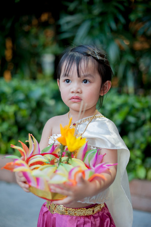 Little girl in Thai traditional costume, Loy Krathongの写真素材