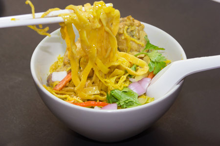 Khao Sawy Northern Thai Noodle Curry Soup  with chicken.の写真素材