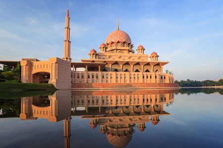 Putra Mosque, Putrajaya, Malaysiaのeditorial素材