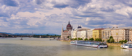 Budapest city skyline panorama and Hungalian Parliament, Budapest, Hungaryの写真素材