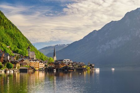 Hallstatt Austria, Nature landscape of Hallstatt village with lake and mountainの写真素材