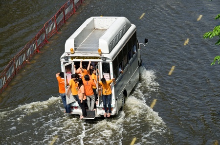 BANGKOK - NOV 10: worst flood disasters in 50 years hits Bangkok streets. Bangkok flooding, 10 November 2011のeditorial素材