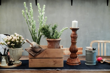 Cafe table setting with luxury style decorations.のeditorial素材