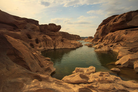 Sampanbok khong riverの写真素材