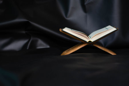 The Qur'an, sometimes called the Qur'an or Qur'an, is the Islamic scripture that Muslims believe was sent down from God.の写真素材