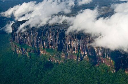 Encountering Angel's Fallsの写真素材